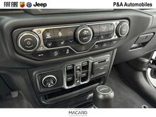 Photo 21 de l'offre de Jeep Gladiator 3.0 V6 Multijet 264ch Overland 4x4 BVA8 à 57 890 € chez SudOuest Occasions