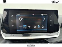 Photo 18 de l'offre de Peugeot 208 1.2 PureTech 100ch S&S Style EAT8 à 18 960 € chez SudOuest Occasions