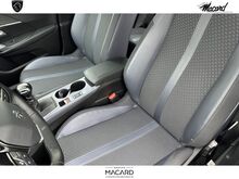 Photo 10 de l'offre de Peugeot 2008 1.2 PureTech 130ch S&S Allure 7cv à 17 900 € chez SudOuest Occasions