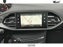 Photo 18 de l'offre de Peugeot 308 1.2 PureTech 130ch €6.c S&S Allure à 14 780 € chez SudOuest Occasions