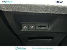 Photo 16 de l'offre de Peugeot 5008 Electrique 210ch Batterie 73 kWh GT à 53 700 € chez SudOuest Occasions