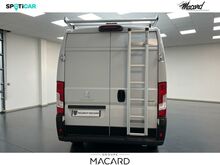 Photo 15 de l'offre de Peugeot Boxer Fg 333 L2H2 2.2 BlueHDi S&S 140ch Asphalt à 40 090 € chez SudOuest Occasions