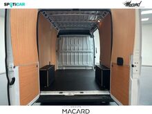 Photo 6 de l'offre de Peugeot Boxer Fg 333 L2H2 2.2 BlueHDi S&S 140ch Asphalt à 40 090 € chez SudOuest Occasions